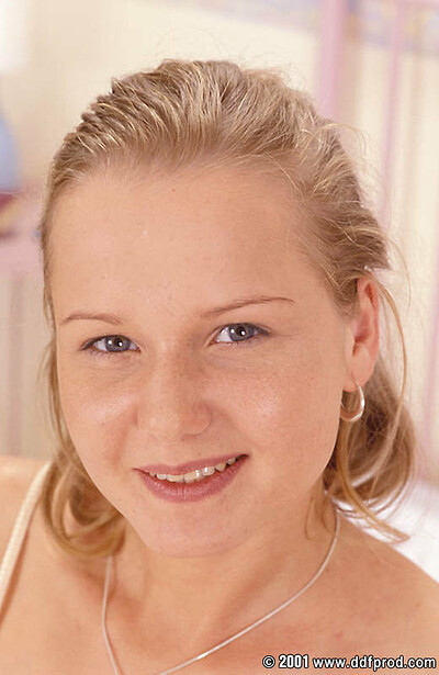 Марианна, 25 лет, 0 размер груди